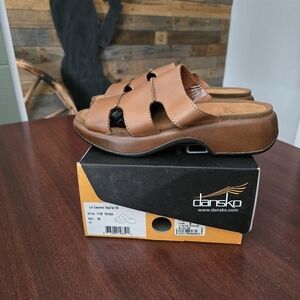 Dansko Caramel Lowedge Sandals